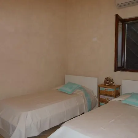 Holiday home Domus Antonella